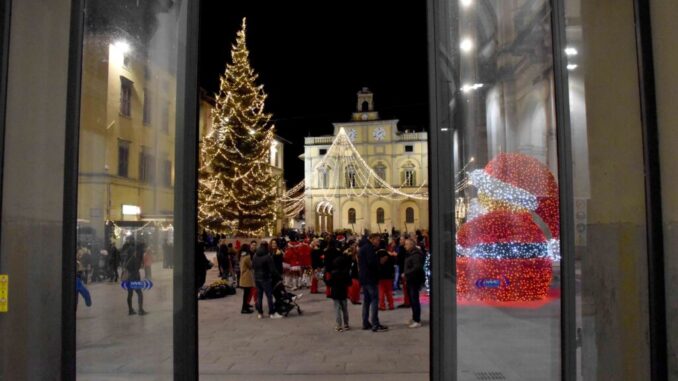 Shopping natalizio a Città di Castello, Retrò Christmas Edition e i negozi aperti nel centro storico