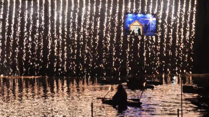 Babbo Natale in Canoa: 43 Anni di Magia Lungo il Tevere