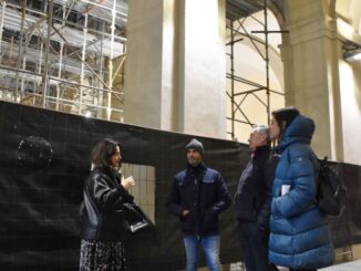 Il custode della storia e delle tradizioni della comunità: partiti i lavori restyling per oltre 500 mila euro che ripristineranno cupola in vetro e piano terra, ma consentiranno soprattutto di riaprire al pubblico il Quadrilatero, la Sala degli Specchi e la Sala degli Stucchi. Secondi: “un luogo identitario per i tifernati, che vogliamo torni ad essere il punto di riferimento della vita pubblica e delle manifestazioni importanti della nostra comunità”