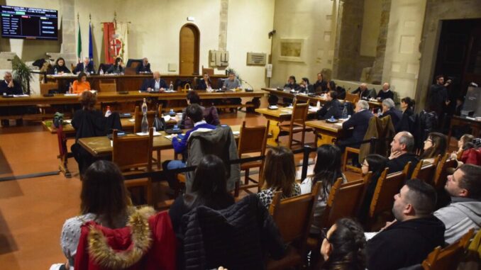 Le questioni cittadine del Consiglio Comunale a Città di Castello