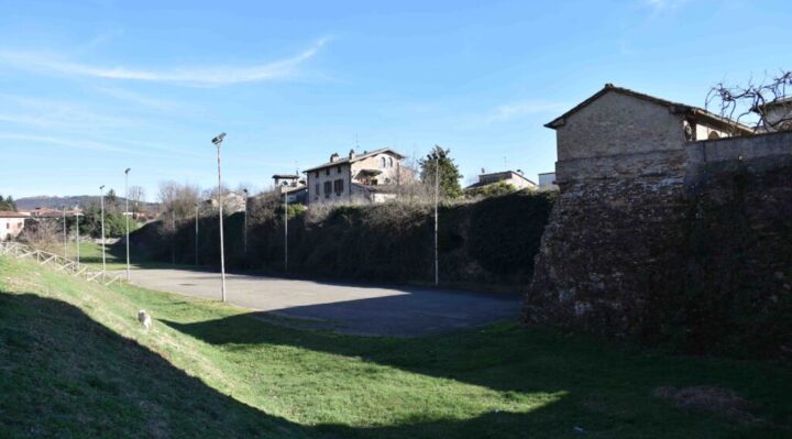 Affidati i lavori per il restauro delle mura urbiche a San Giacomo.