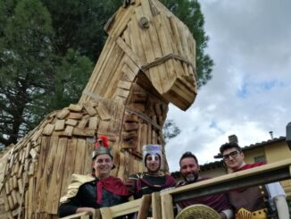 “Bruciamo il Carnevale”, grande festa per le vie di Umbertide