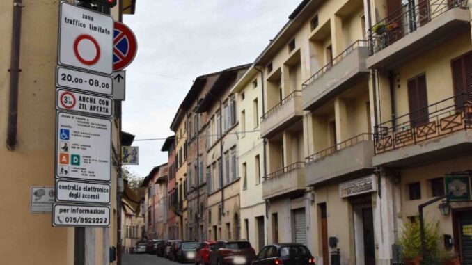 Prorogata al 31 luglio validità dei permessi Zona a Traffico Limitato