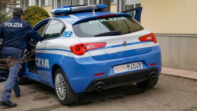 Giovani violenti interrompono servizio autobus: Denunciati per aggressione e interruzione pubblico servizio