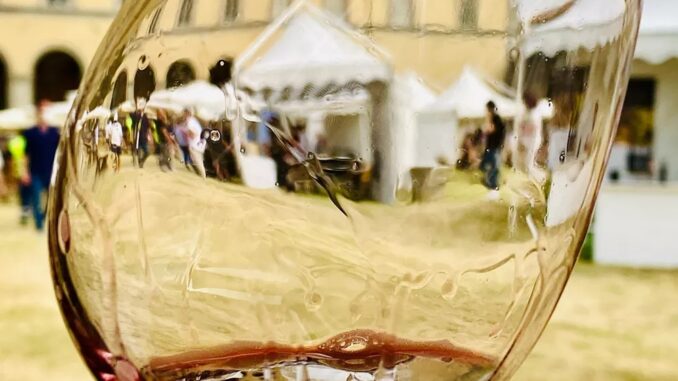 Nel centro storico di Città di Castello torna “Extra Wine”