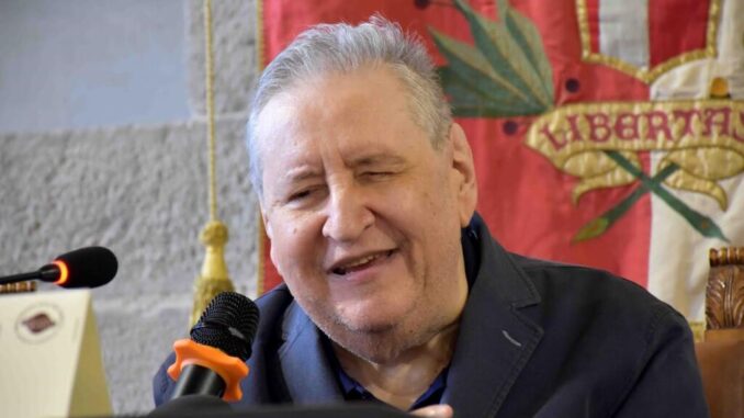 Vincenzo Mollica Riceve il David Speciale 2024