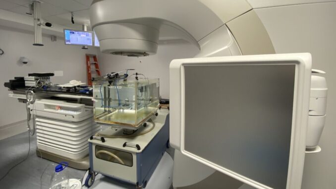 Mancini e Puletti visitano i nuovi macchinari della radioterapia oncologica