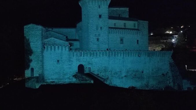 Gualdo Tadino si illumina per la Giornata della Dislessia