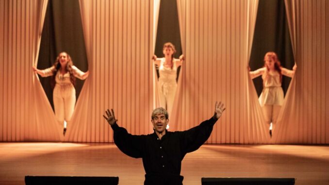 Matthias Martelli porta in scena "Eretici" in sei teatri dell'Umbria