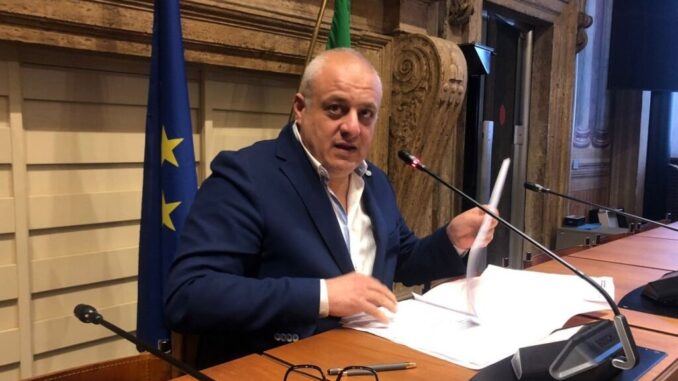 Risolviamo i disastri creati dalla sinistra, tutti i lavoratori saranno tutelati
