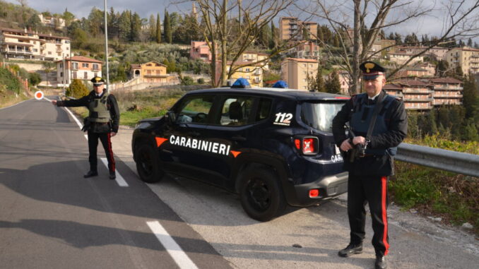 Arrestati per droga sulla E45: fermati dai Carabinieri