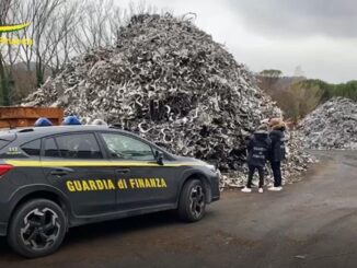 Sequestrata a Umbertide area contenente 2000 tonnellate di rifiuti ferrosi