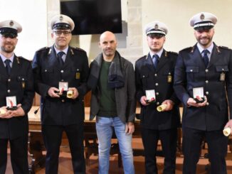 Cerimonia di encomi solenni a quattro operatori della Polizia Locale