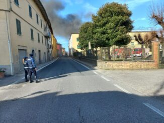 Incendio di Lerchi, il Comune attiva le misure di emergenza e tutela