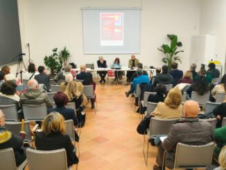 In tanti a Città di Castello alla presentazione della biografia di Gramsci scritta dal professor d’Orsi