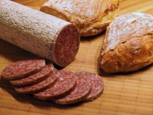 Mangia la soppressata e muore, chiesto rinvio a giudizio