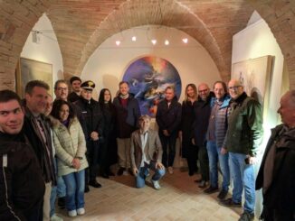 Un grande pubblico per la donazione di "Magie nel cielo"