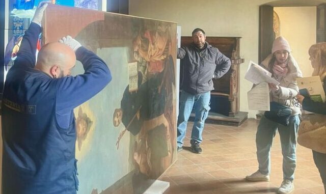 Prestiti dalla Pinacoteca: rientra il "San Nicola", partono reliquiari