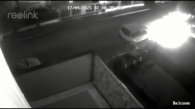 Auto incendiata nella notte, paura tra le case a Umbertide