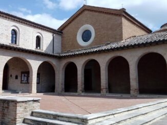 "Sto coi Frati e Zappo l'Orto" a Umbertide dal 9 al 11 maggio
