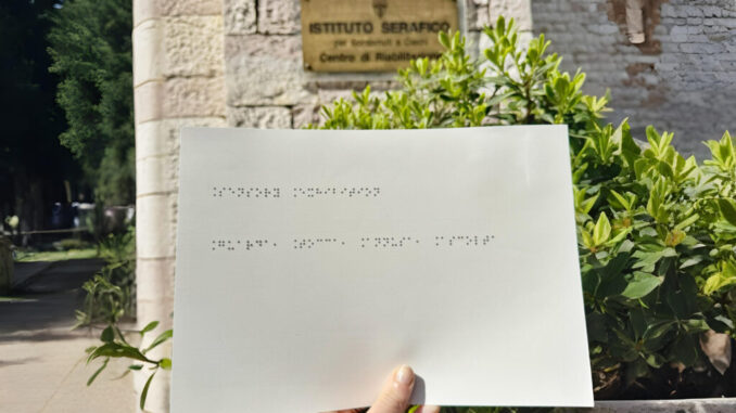 Malakos, mostra sensoriale accessibile con il Braille