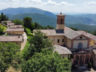 Eremo Montecorona apre ai visitatori: giornata spirituale unica