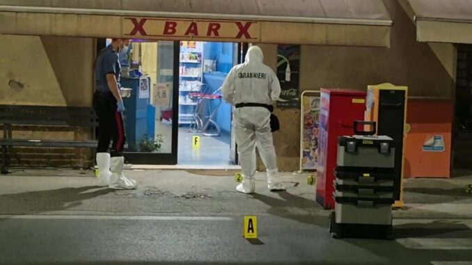 Sparatoria a Umbertide, due feriti gravi in strada