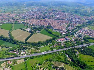 Barriere fonoassorbenti sulla E45: pressing del Comune