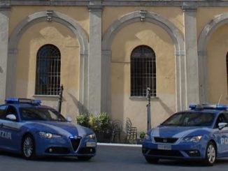 Lite per parcheggio, denunciato 66enne e armi ritirate