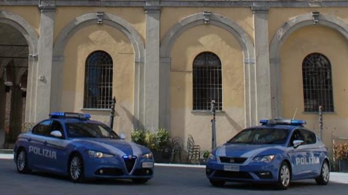 Lite per parcheggio, denunciato 66enne e armi ritirate Lite per parcheggio, denunciato 66enne e armi ritirate