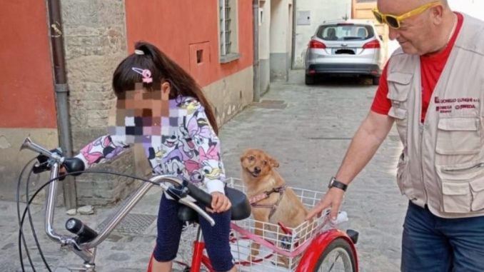Rubato il triciclo del nonno, era la gioia delle nipotine