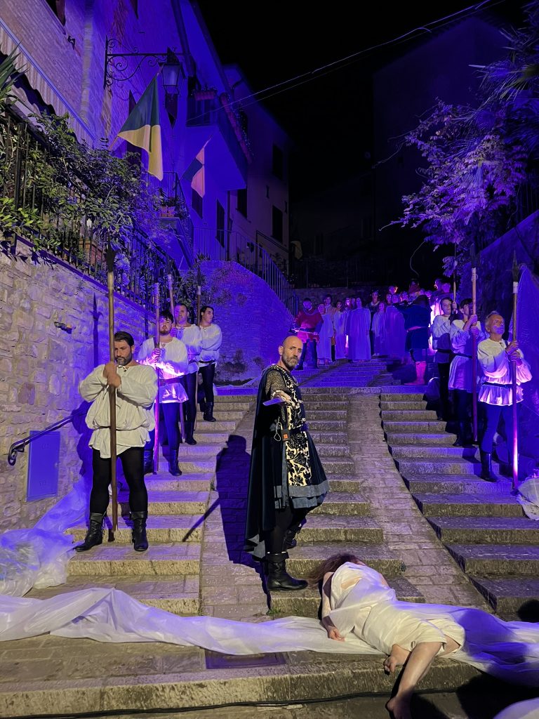 Montone celebra la Santa Spina tra fede e cultura