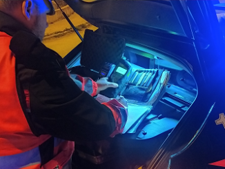 Controlli a Umbertide. Ragazzi trovati con coltelli e droga