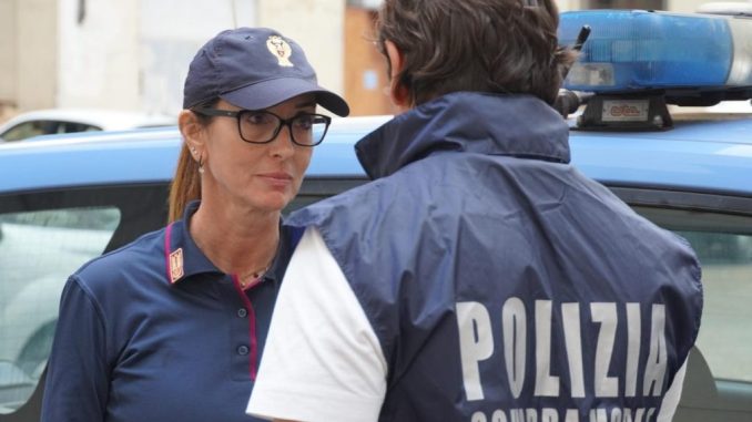 Polizia di Stato smantella reti criminali cinesi in Italia