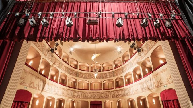 Al teatro dei Riuniti la nuova stagione teatrale