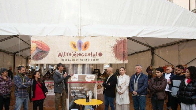 Altrocioccolato 2025: festa, pace e gusto nel centro storico