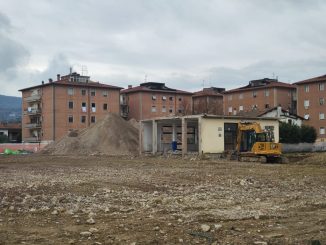 Collegio approva risoluzione contratto scuola Dante Alighieri