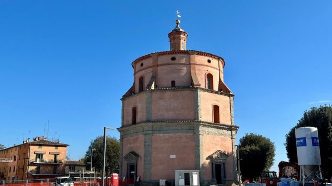 Via Roma a Montone riapre al traffico dopo i lavori di Mazzini