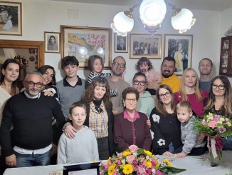 Nella Frontini festeggia 100 anni con la sua famiglia