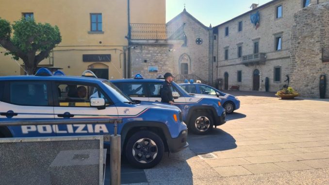 Polizia intensifica le verifiche tra centro, periferie e locali