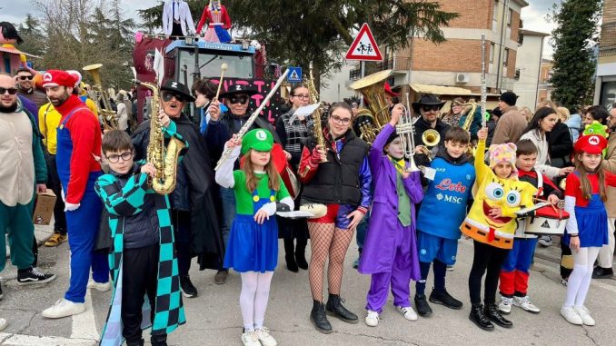 Carnevale: Umbertide sfila tra colori, musica e tradizioni 2026