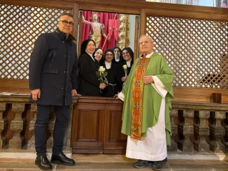 Clarisse: a Montone il borgo saluta le sorelle per il Libano