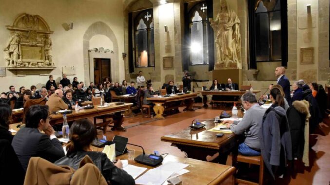 Rendiconto comunale rafforza investimenti e servizi nel 2026