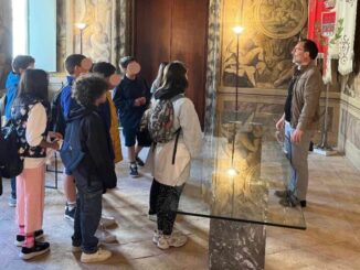 Scuola Anna Frank, gli alunni visitano le sedi istituzionali